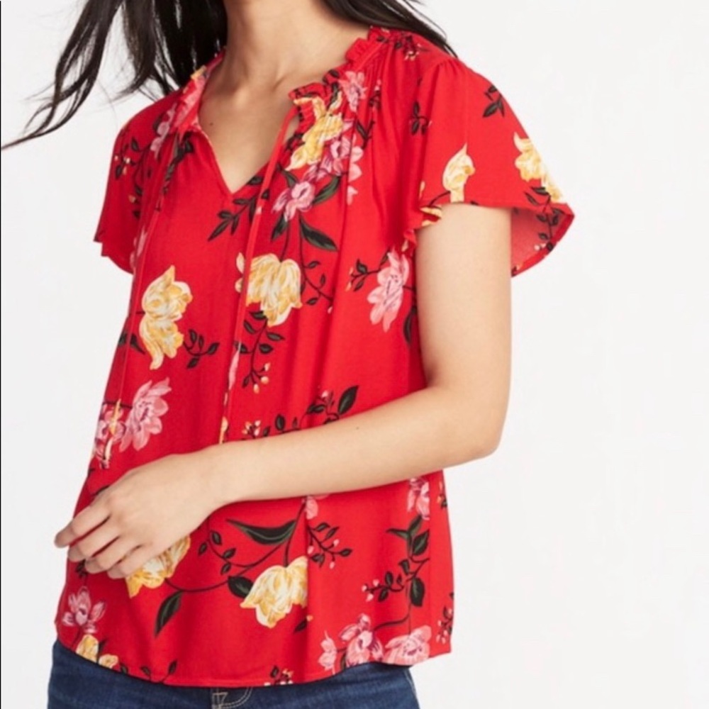 **SOLD** Old Navy Tropical Floral Blouse